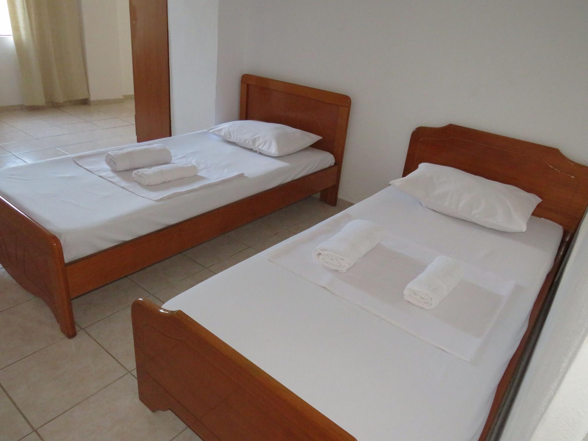 Casa Mia Hotel Saranda Extérieur photo