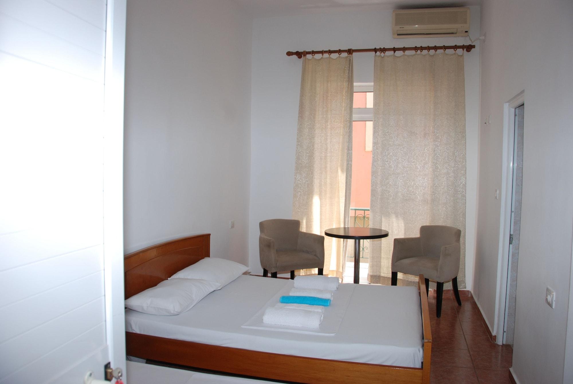 Casa Mia Hotel Saranda Extérieur photo