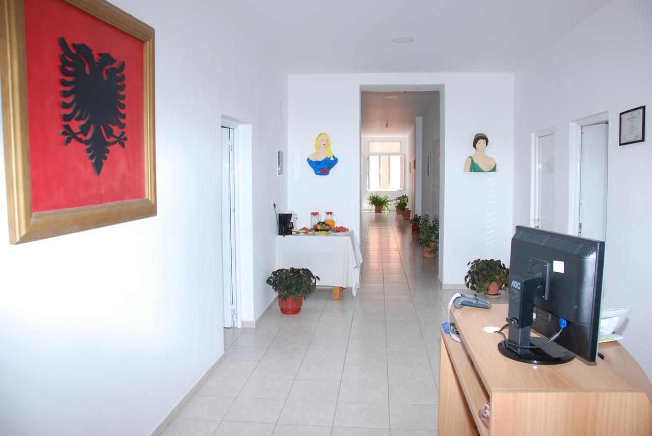 Casa Mia Hotel Saranda Extérieur photo